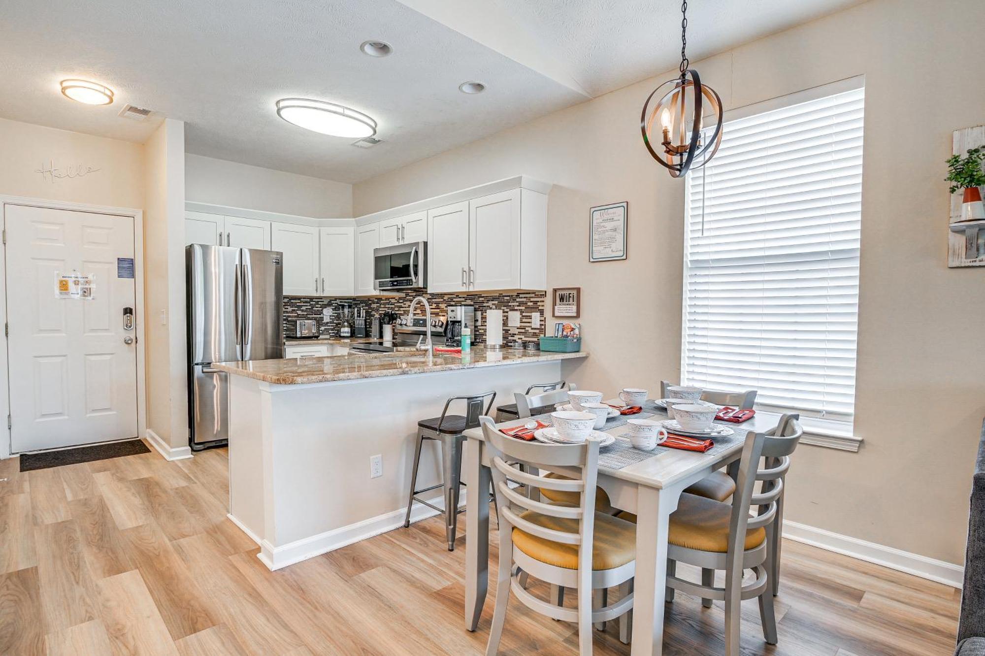Breezy Golf Condo With Pool Access, 4 Mi To Beach Myrtle Beach Eksteriør bilde